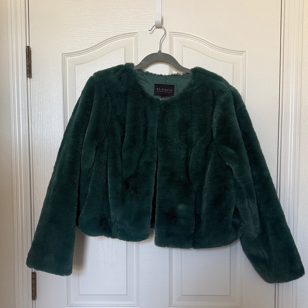 Eloquii Deep Green Plush Faux-Fur Cropped Jacket